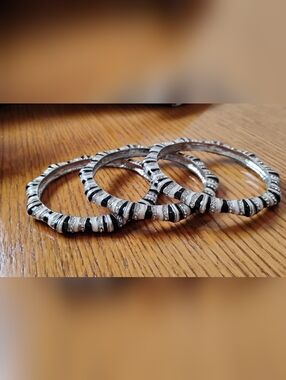 NEW Sassy Jones 3 Bangles - Zebra Striped w SHW & Rhinestones